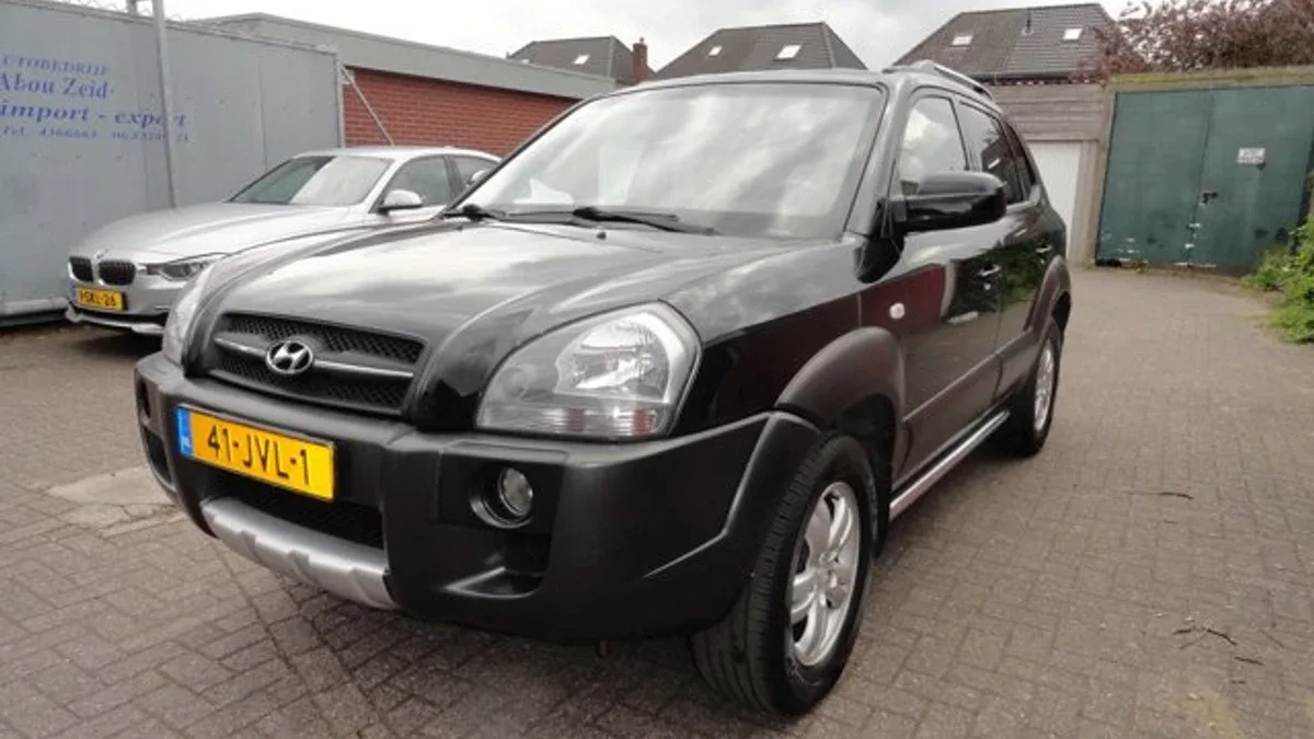 Hyundai Tucson (2009) — foto 1