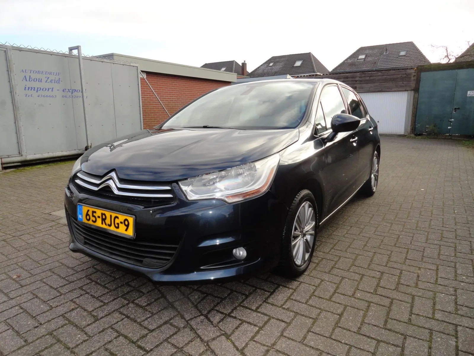 Citroën C4 (2011) — foto 1