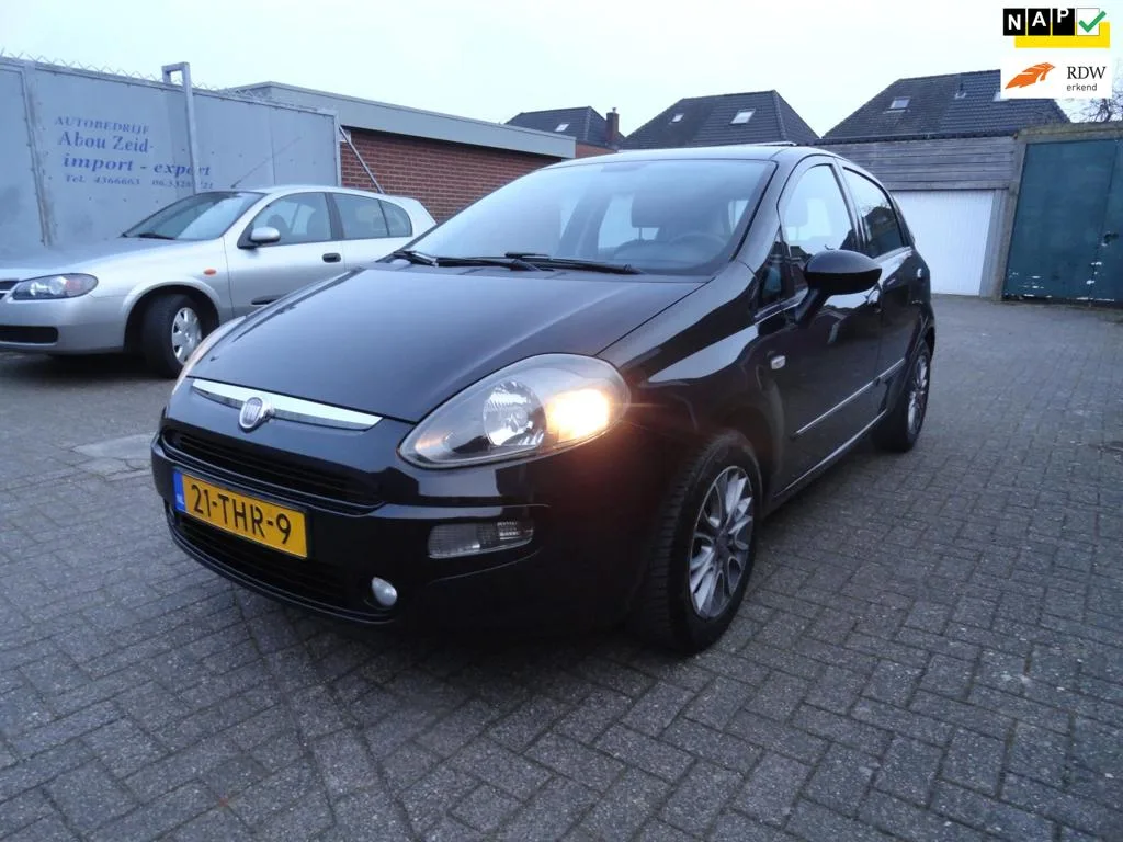 Fiat Punto (2012) — foto 1
