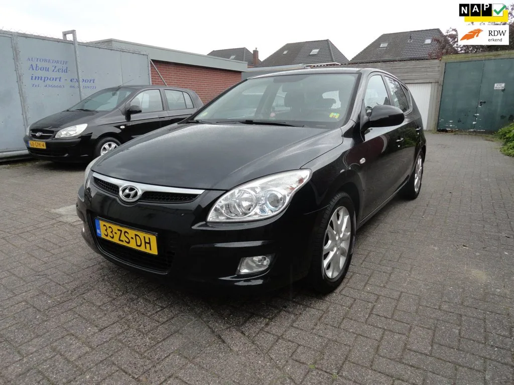 Hyundai i30 (2008) — foto 1