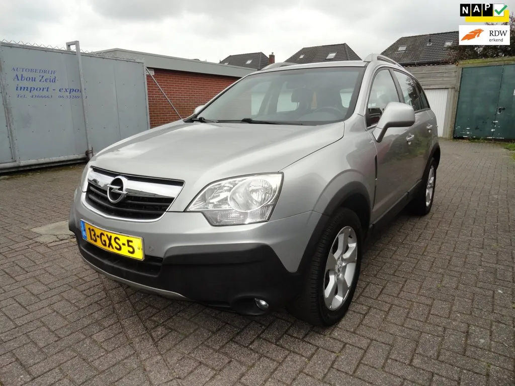 Opel Antara (2008) — foto 1