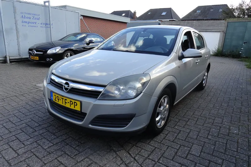 Opel Astra (2006)