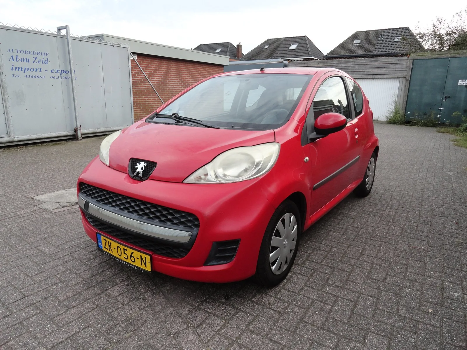 Peugeot 107 (2008) — foto 1