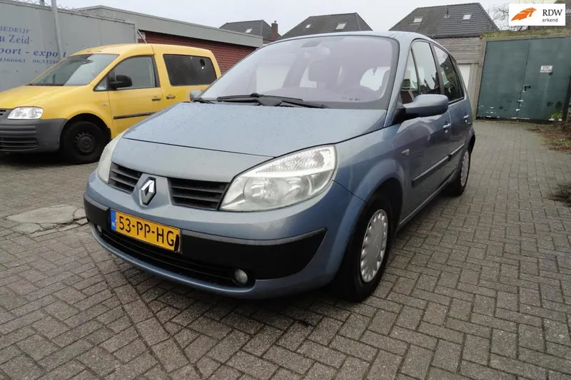 Renault Scénic (2004)