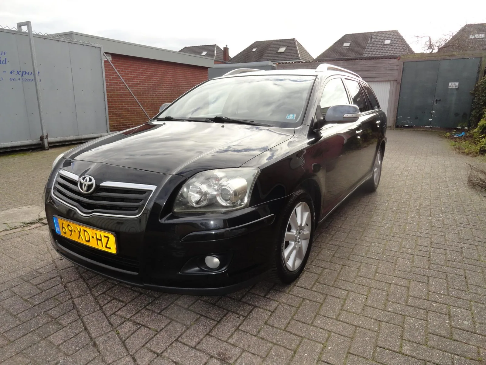 Toyota Avensis (2007) — foto 1