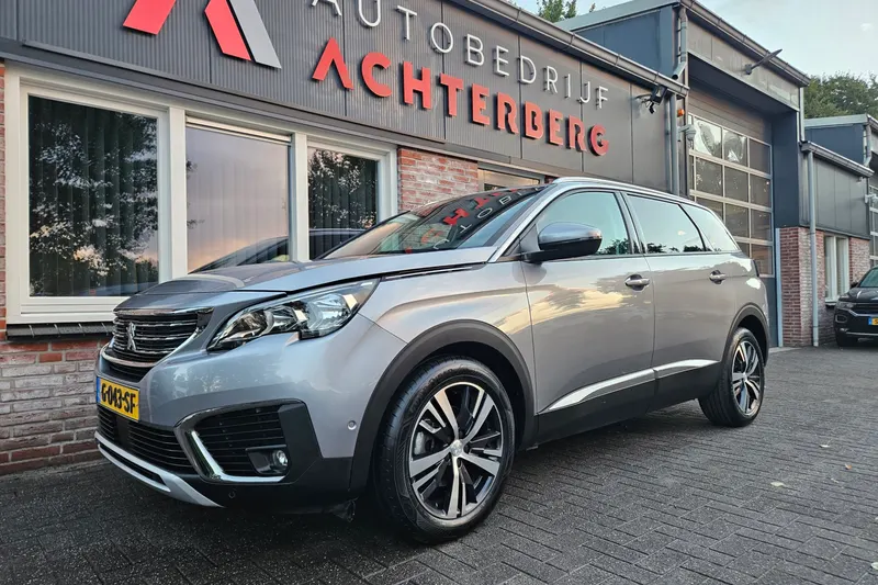 Peugeot 5008 (2019)