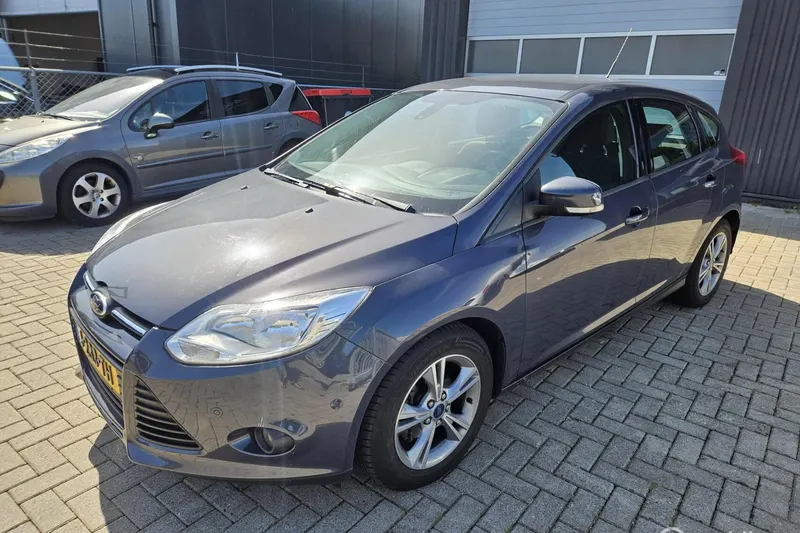 Ford Focus (2013)