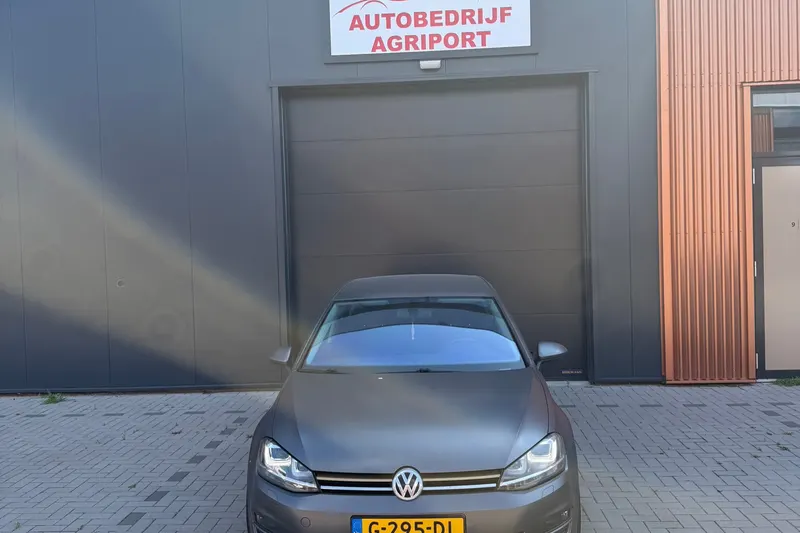 Volkswagen Golf (2016)
