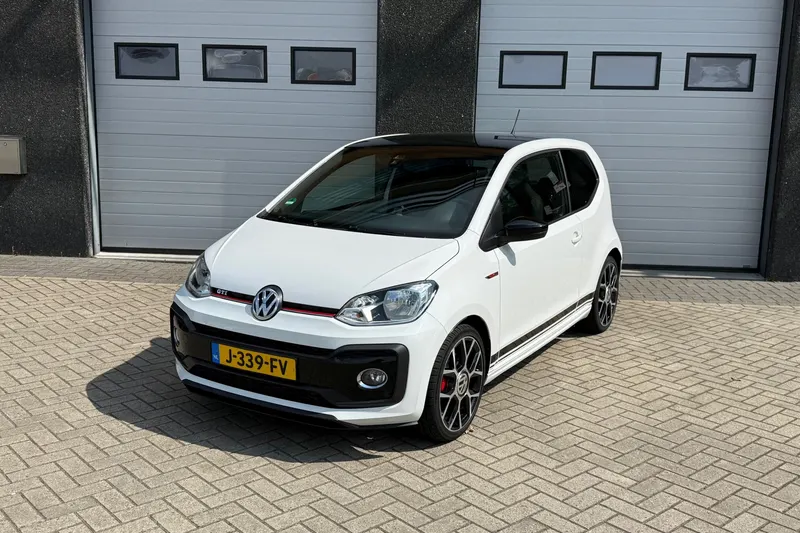 Volkswagen Up! (2018)