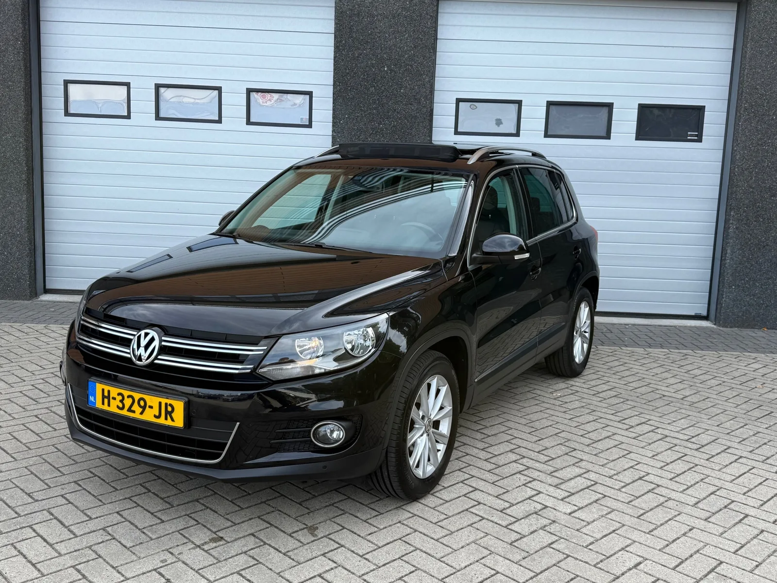 Volkswagen Tiguan (2014) — foto 1