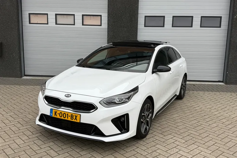 Kia ProCeed (2020)