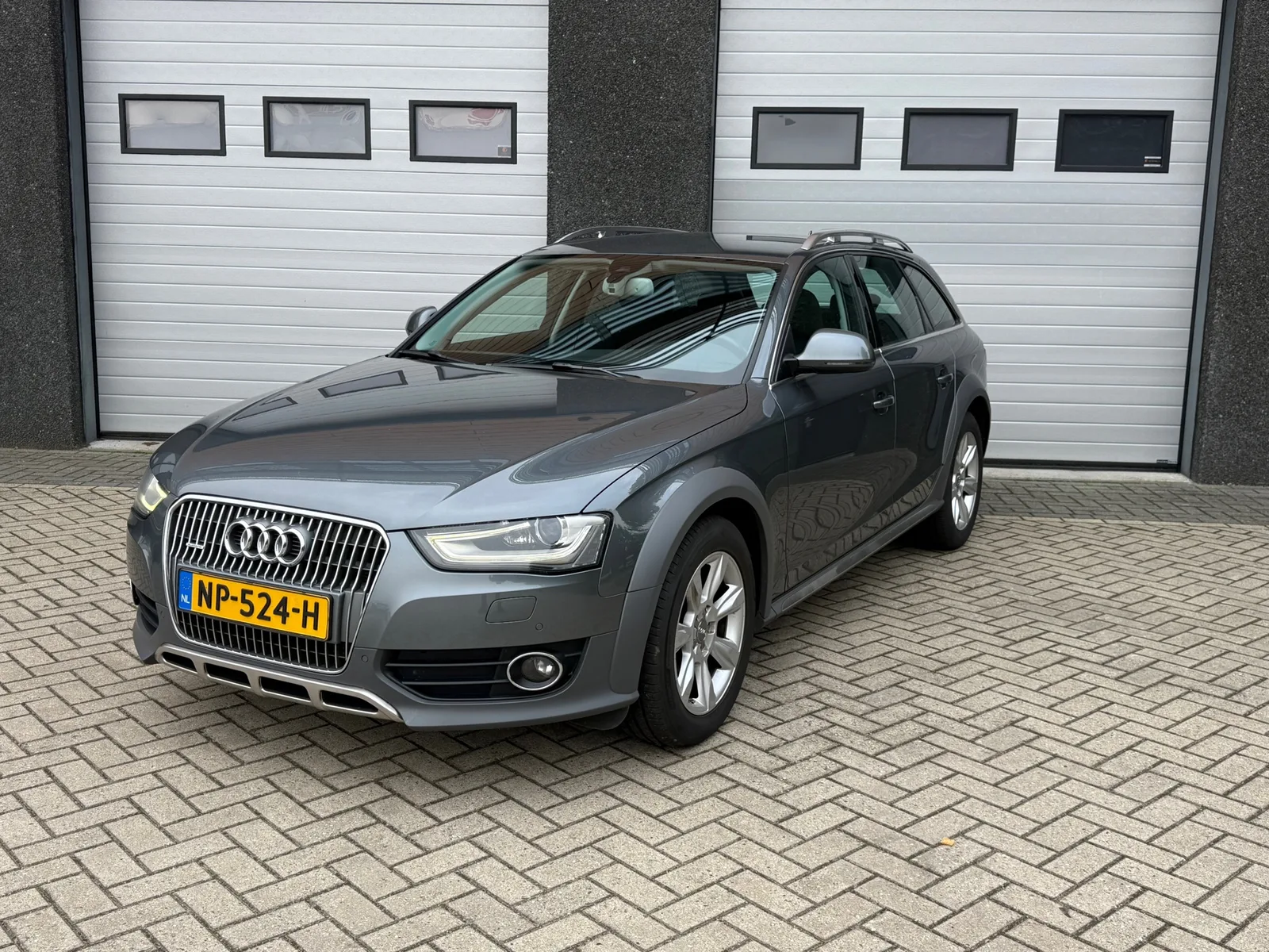 Audi A4 Allroad (2012) — foto 1