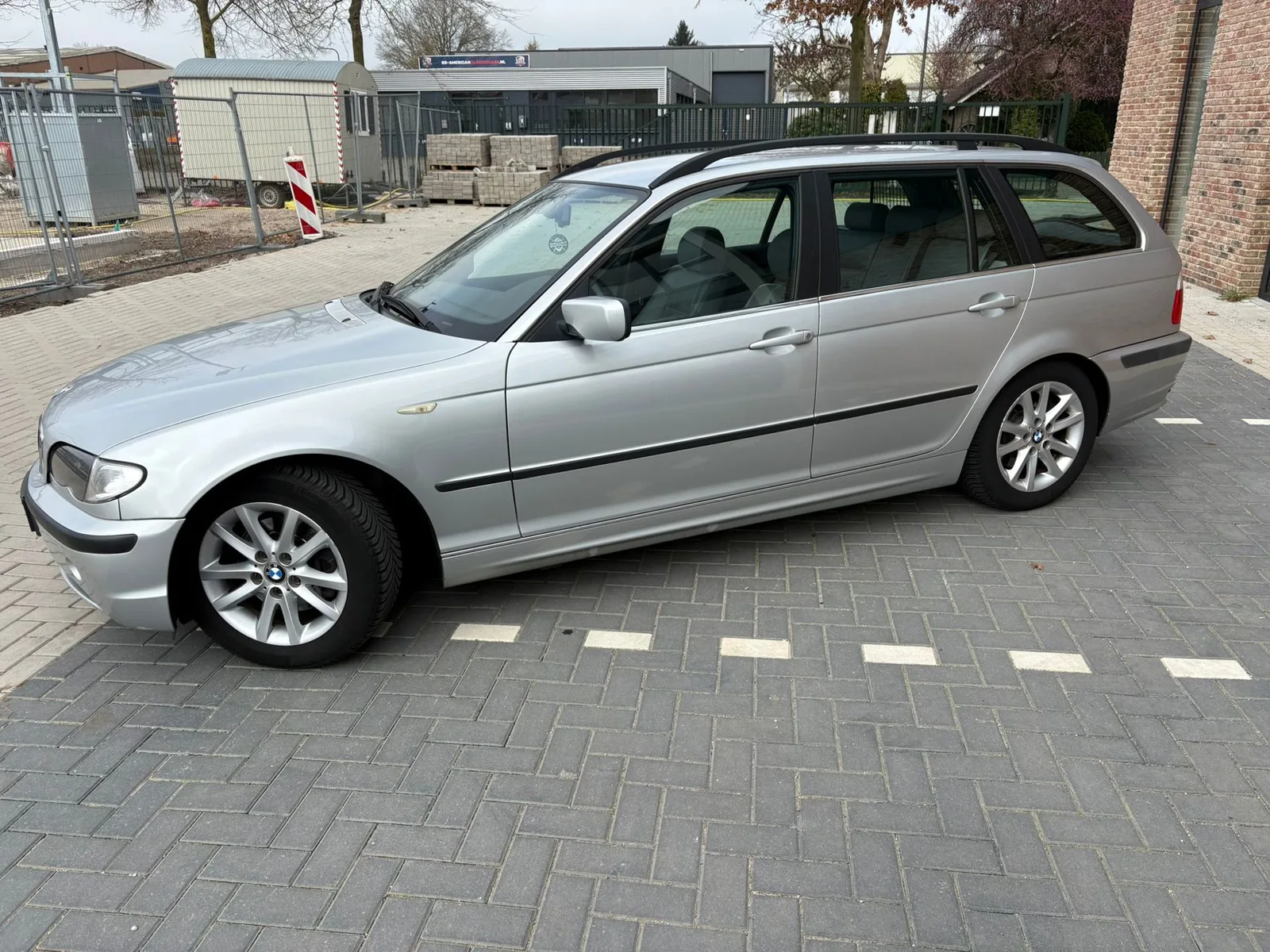 BMW 3-Serie (2003) — foto 1