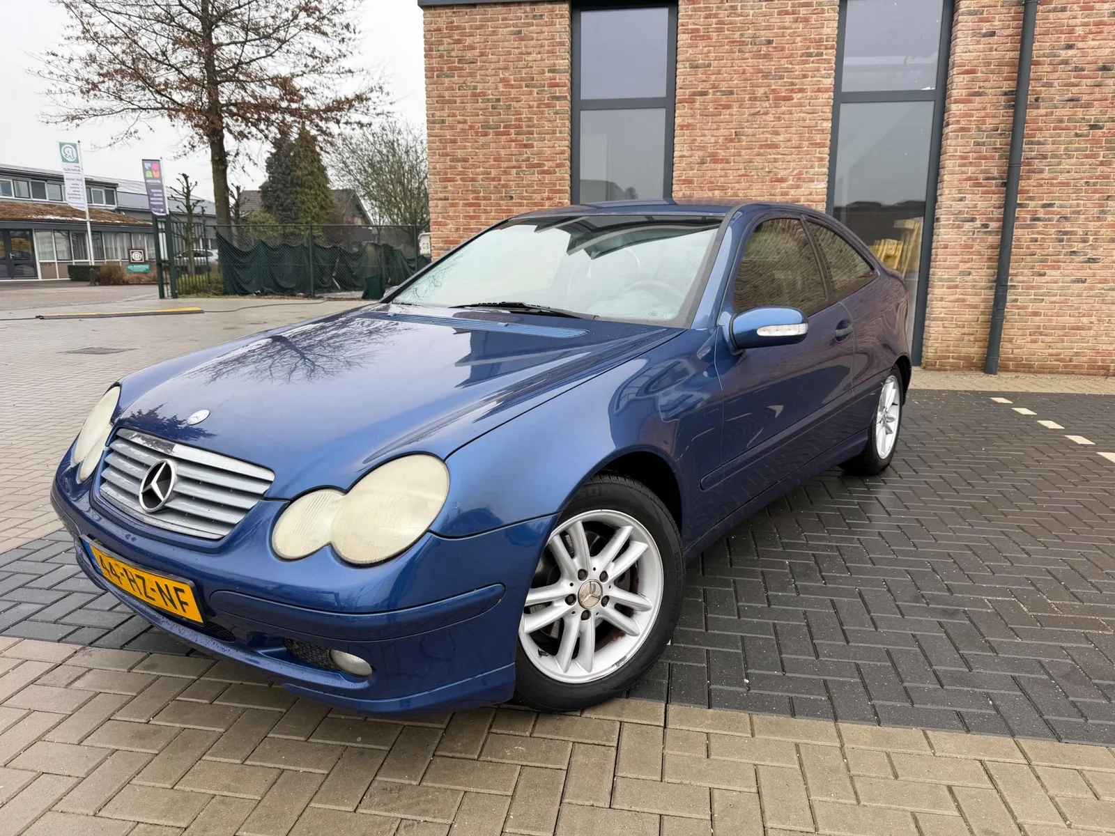 Mercedes-Benz C-Klasse (2002) — foto 1