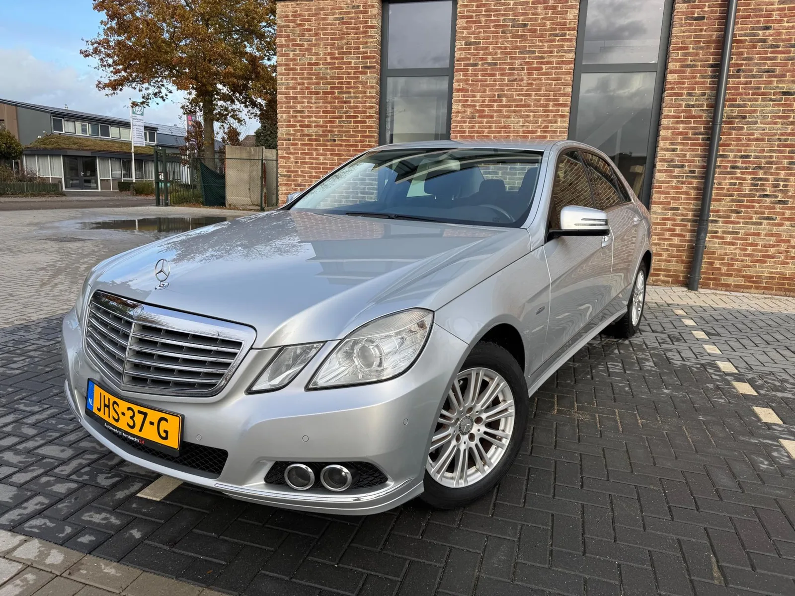 Mercedes-Benz E-Klasse (2009) — foto 1