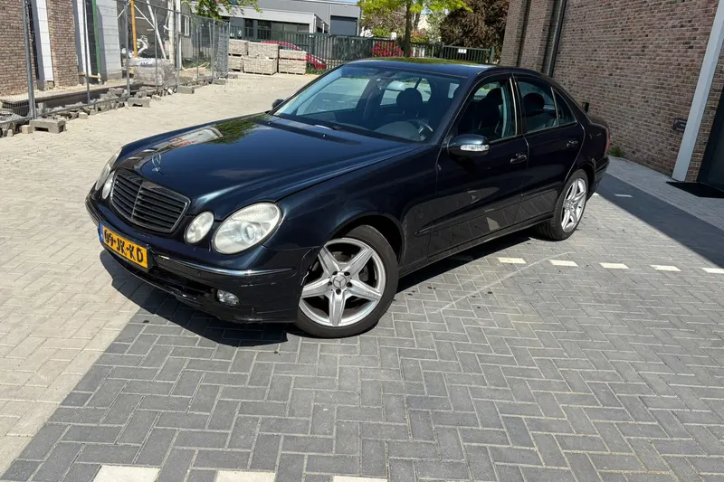 Mercedes-Benz E-Klasse (2002)