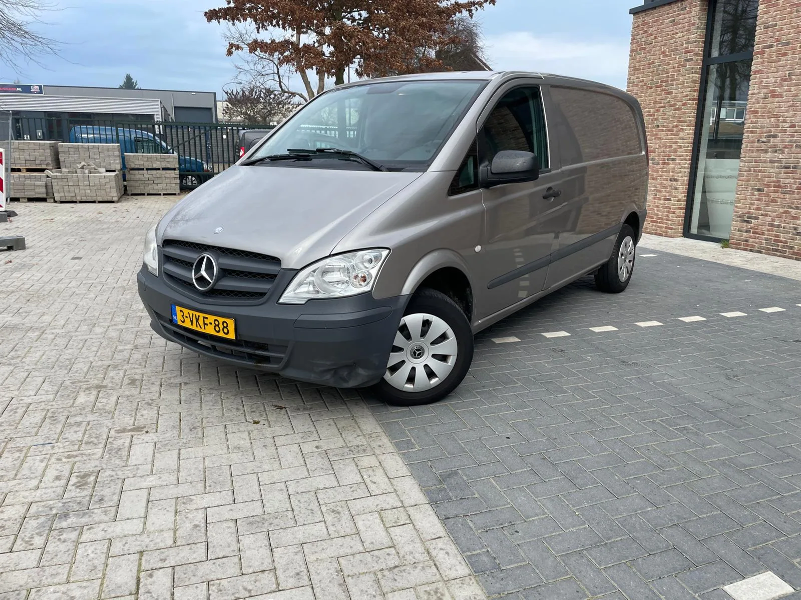 Mercedes-Benz Vito (2010) — foto 1