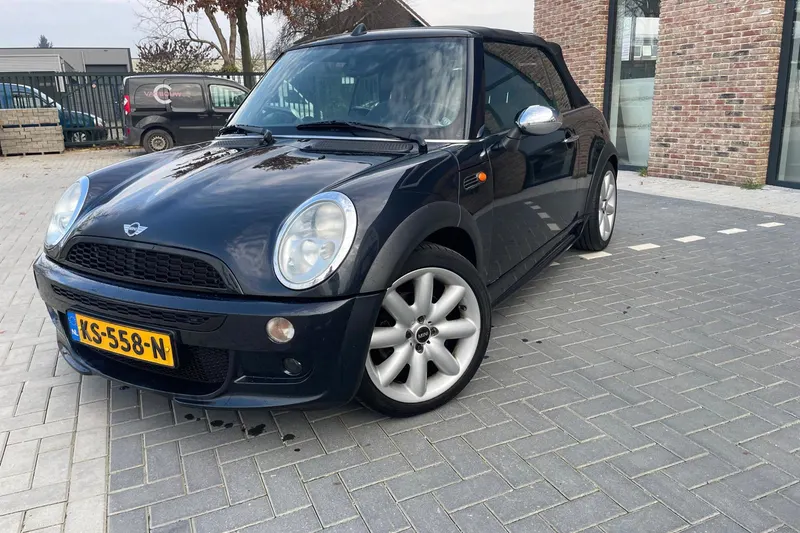 MINI Cabrio (2007)