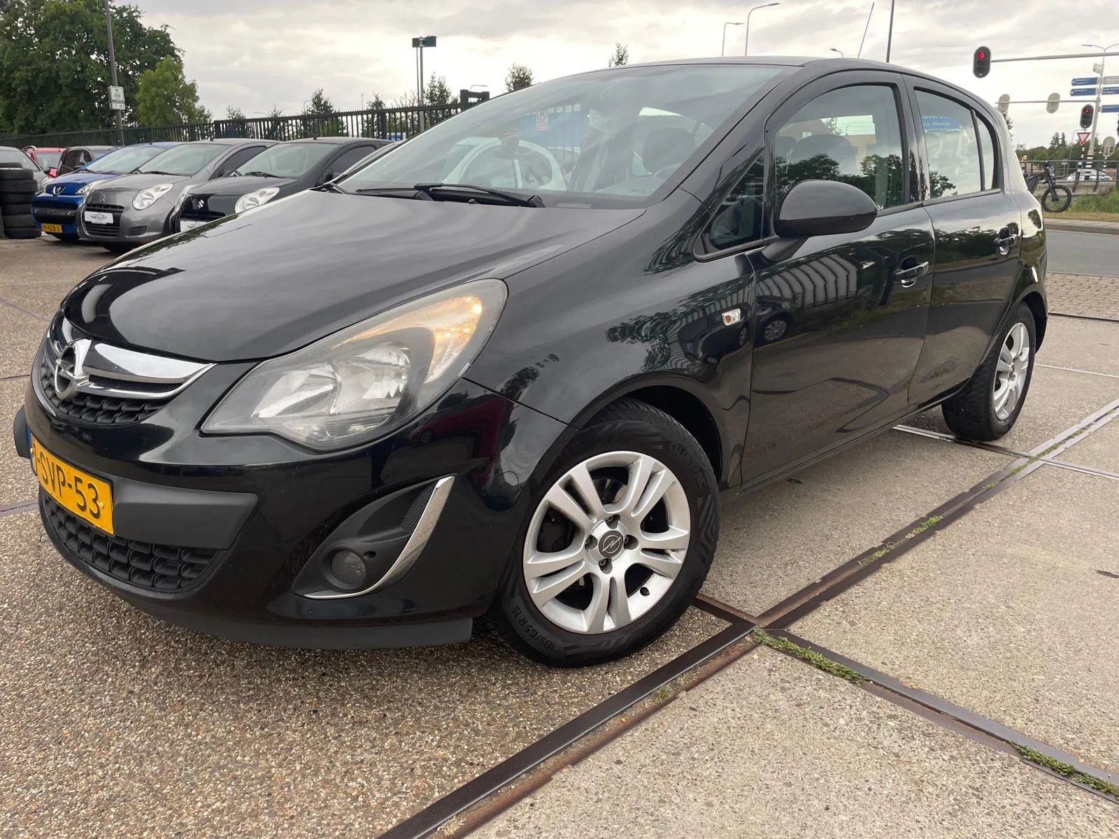 Opel Corsa (2013) — foto 1