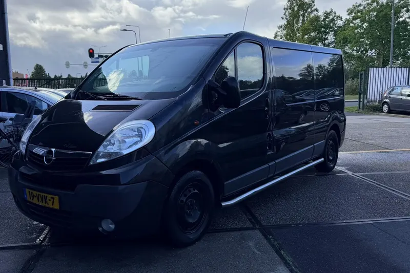 Opel Vivaro (2008)