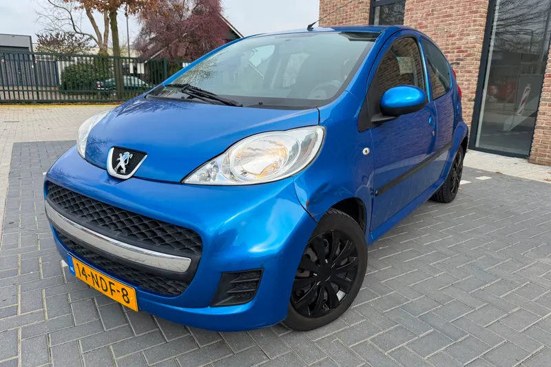 Peugeot 107 (2010)