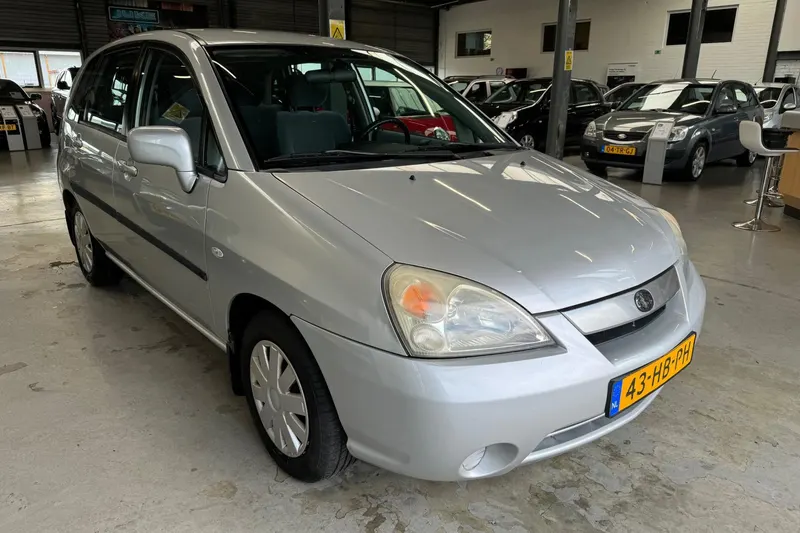 Suzuki Liana (2001)