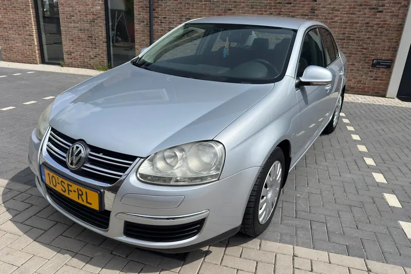 Volkswagen Jetta (2006)