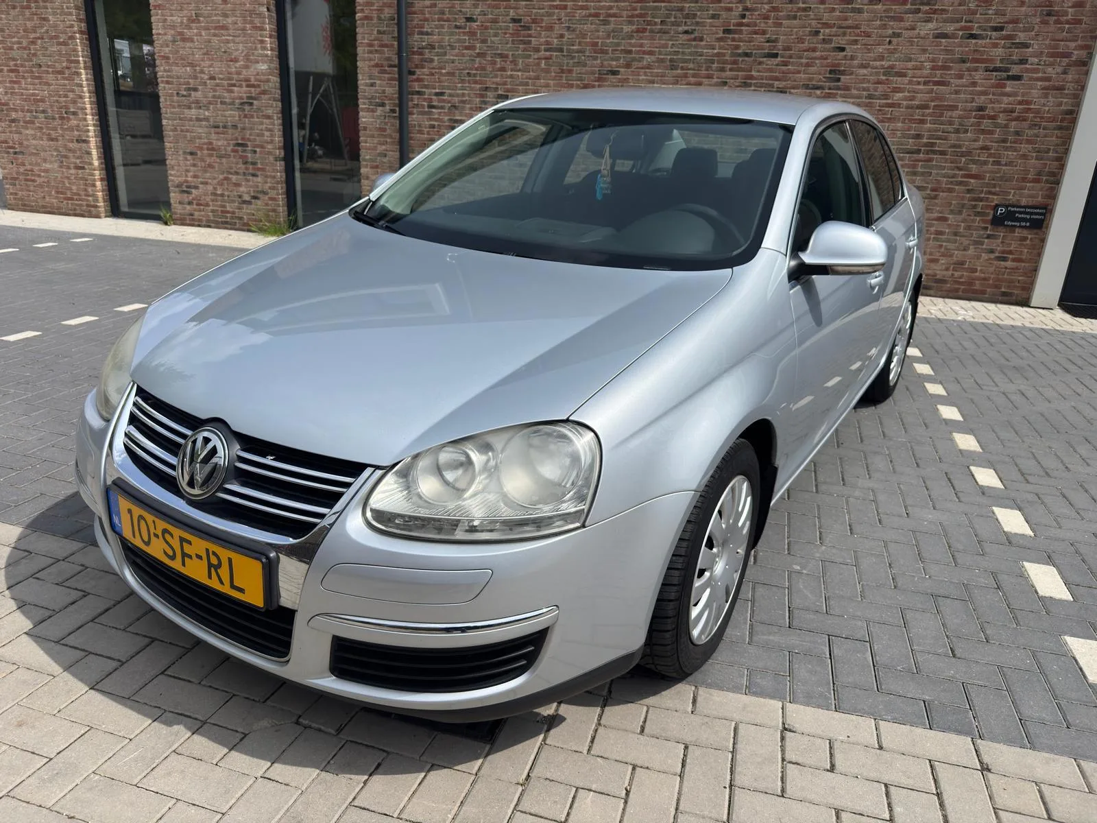 Volkswagen Jetta (2006) — foto 1
