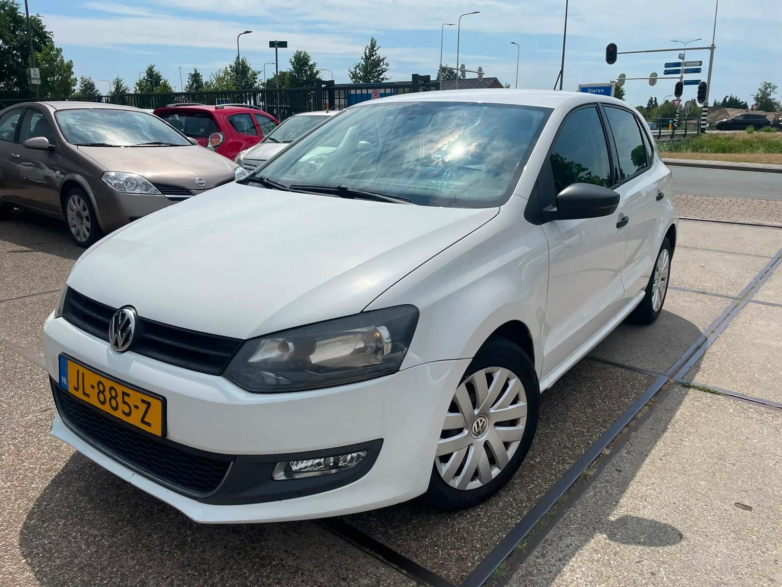 Volkswagen Polo (2013) — foto 1