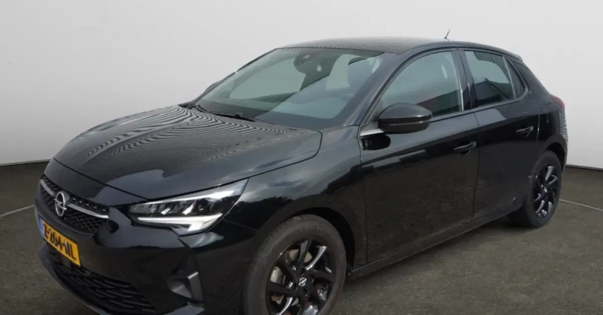 Opel Corsa (2023) — foto 1