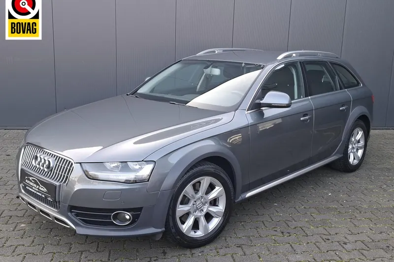Audi A4 Allroad (2012)