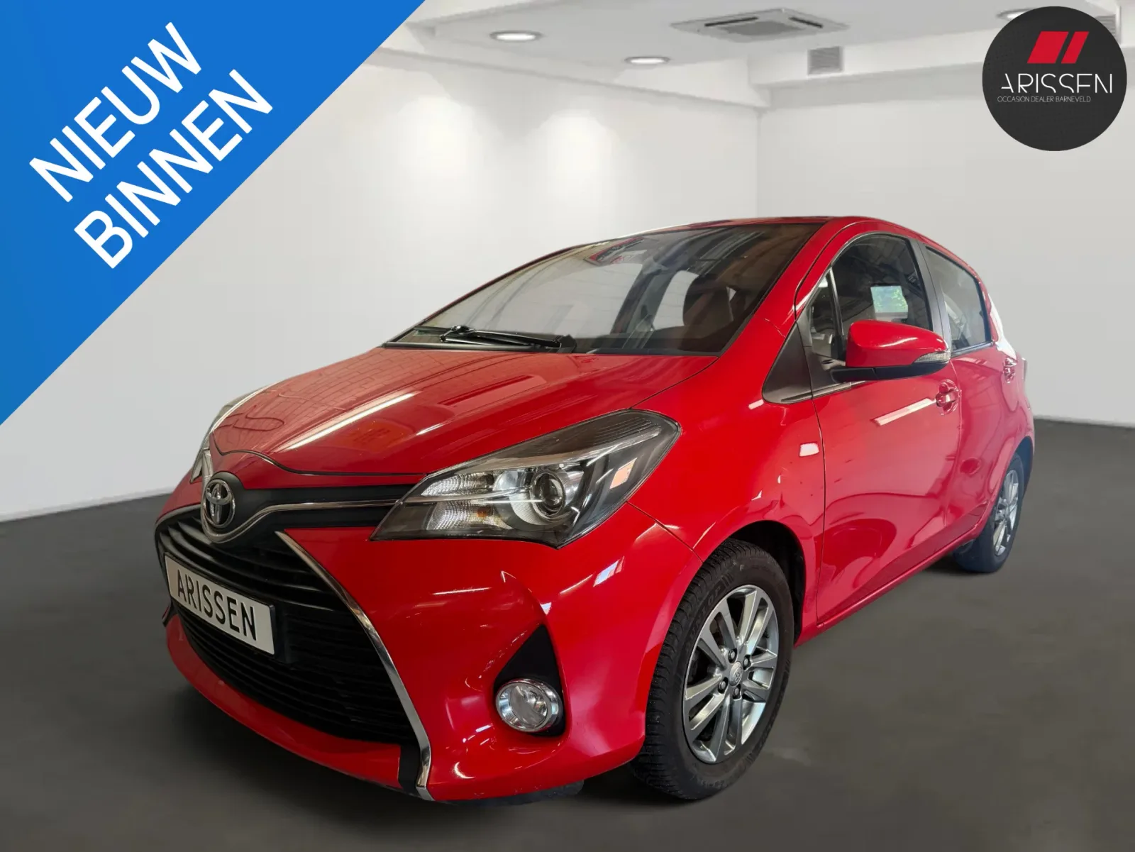 Toyota Yaris (2014) — foto 1