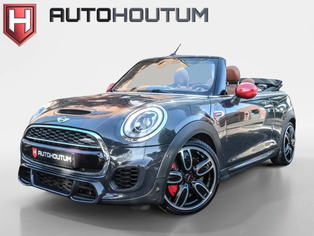 MINI Cabrio (2018) — foto 1