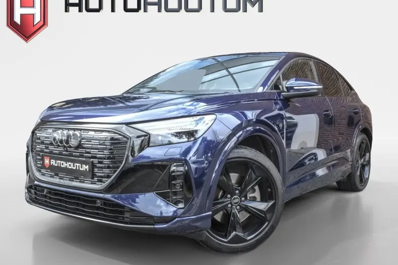 Audi Q4 e-tron (2022)