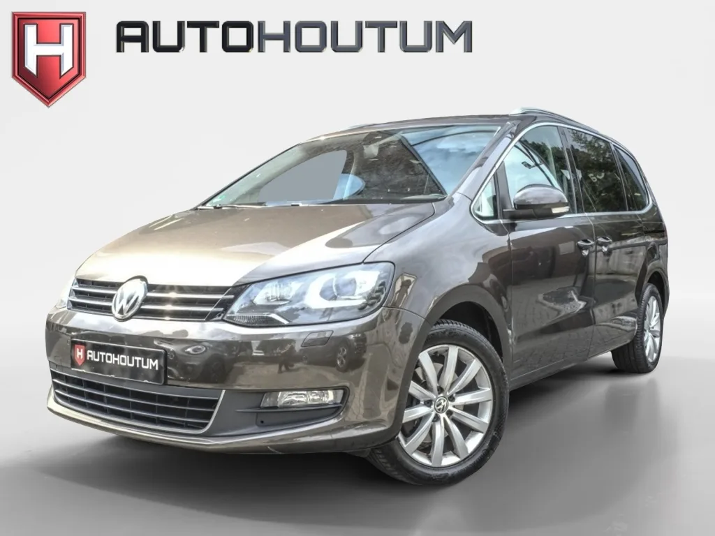 Volkswagen Sharan (2017) — foto 1