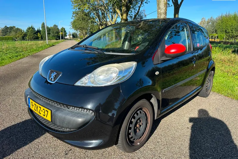 Peugeot 107 (2007)