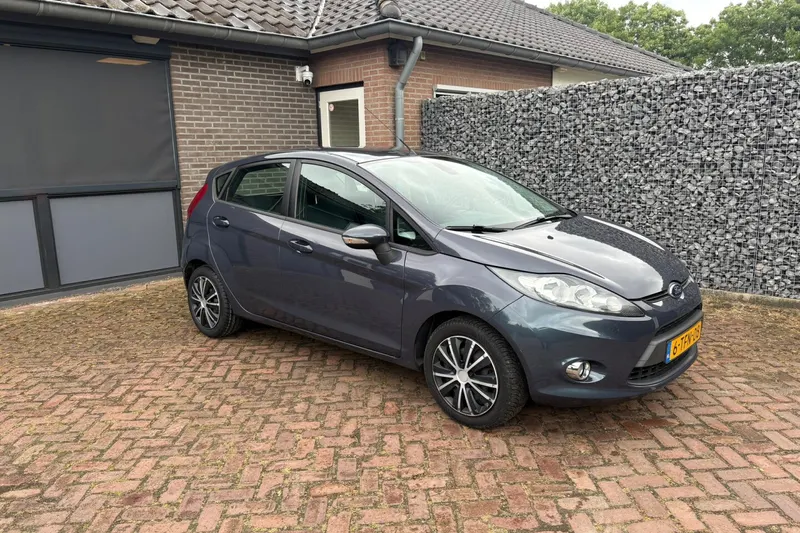 Ford Fiesta (2012)