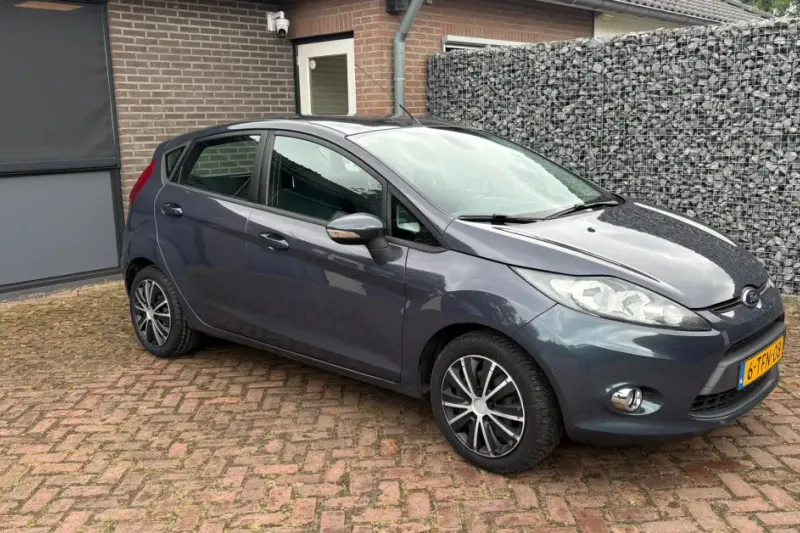 Ford Fiesta (2012)
