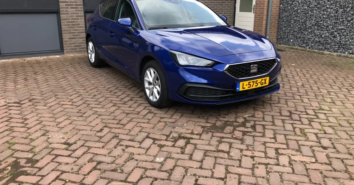 SEAT Leon (2021) — foto 1