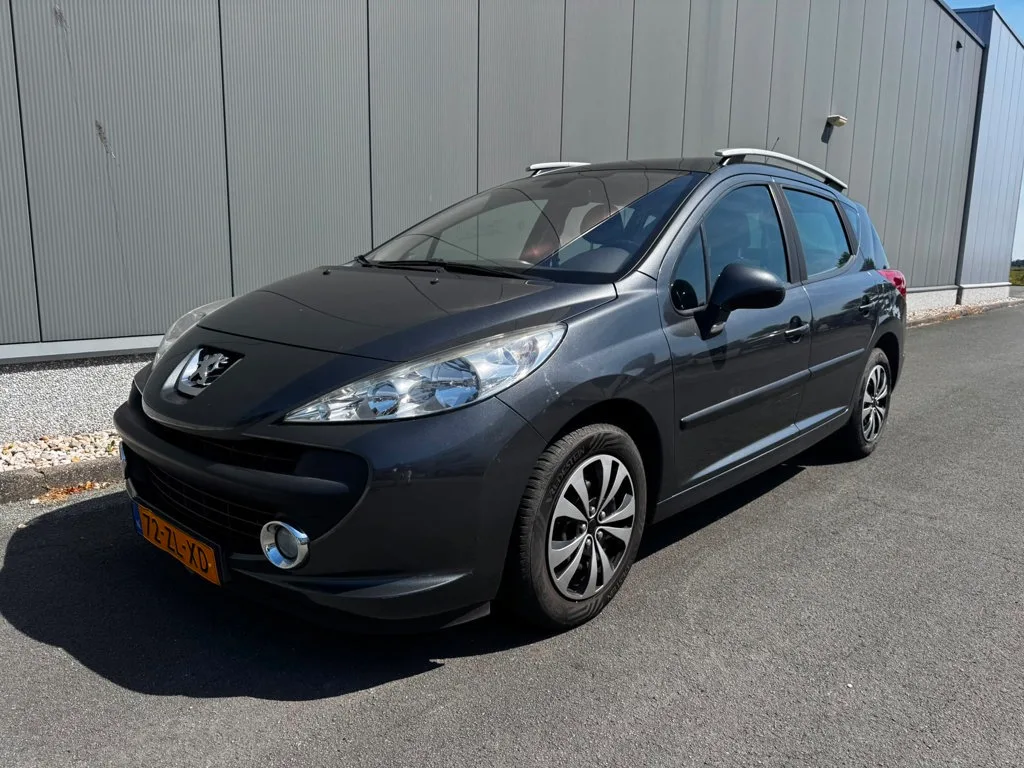Peugeot 207 (2008) — foto 1