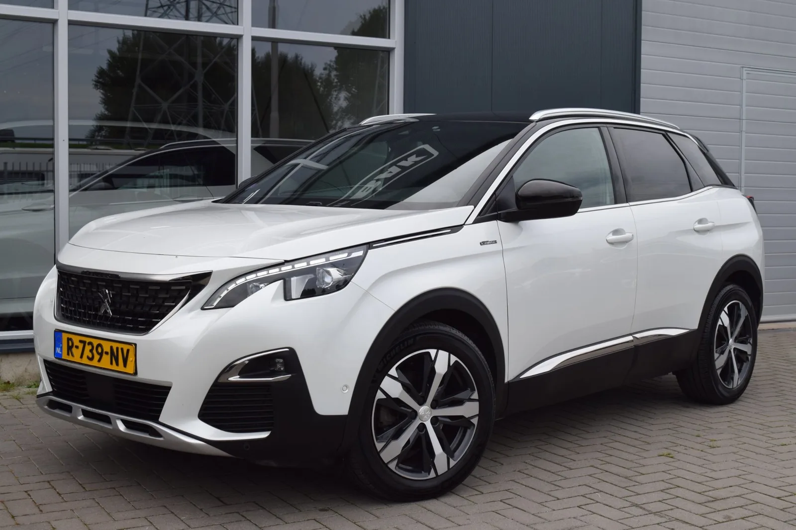 Peugeot 3008 (2018) — foto 1