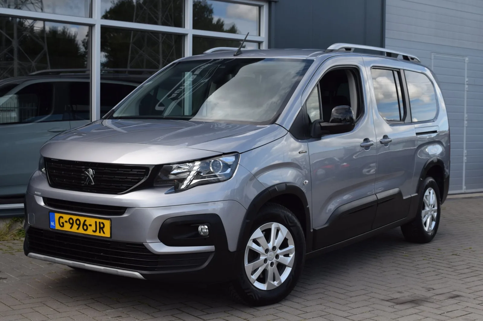 Peugeot Rifter (2019) — foto 1