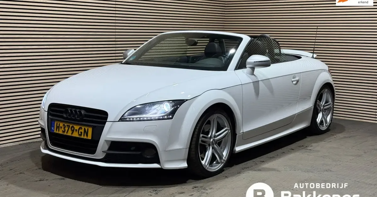 Audi TT (2012) — foto 1
