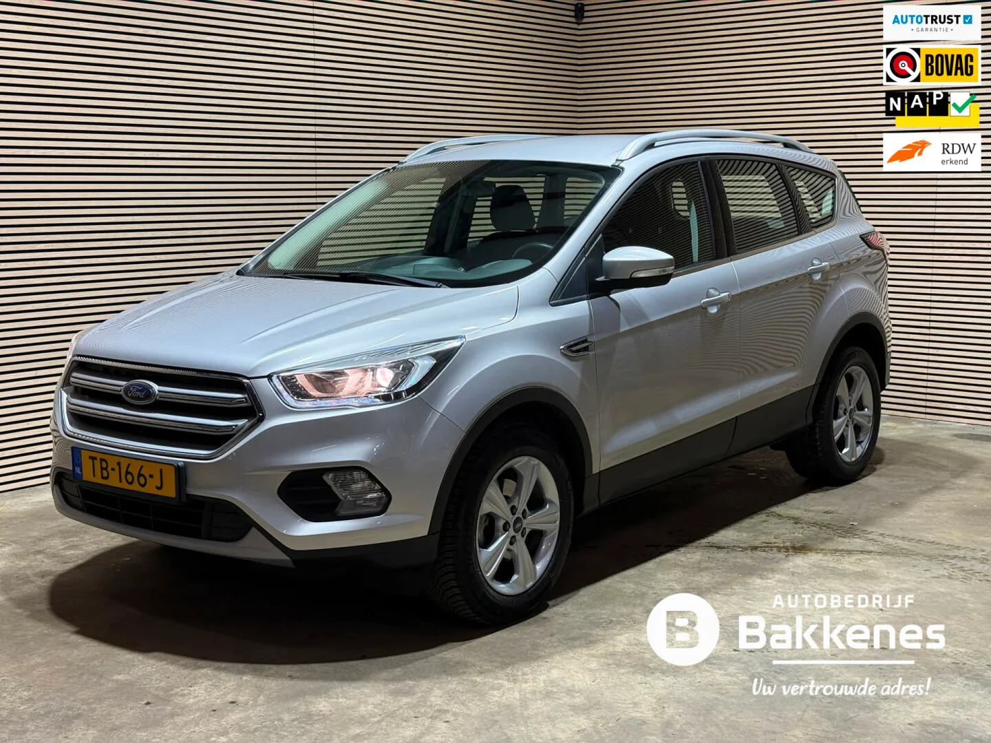 Ford Kuga (2018) — foto 1