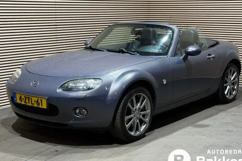 Mazda MX-5 (2009)