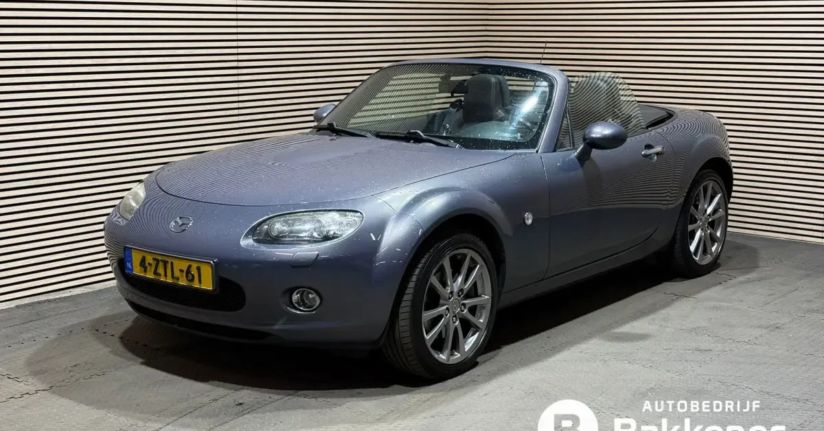 Mazda MX-5 (2009) — foto 1