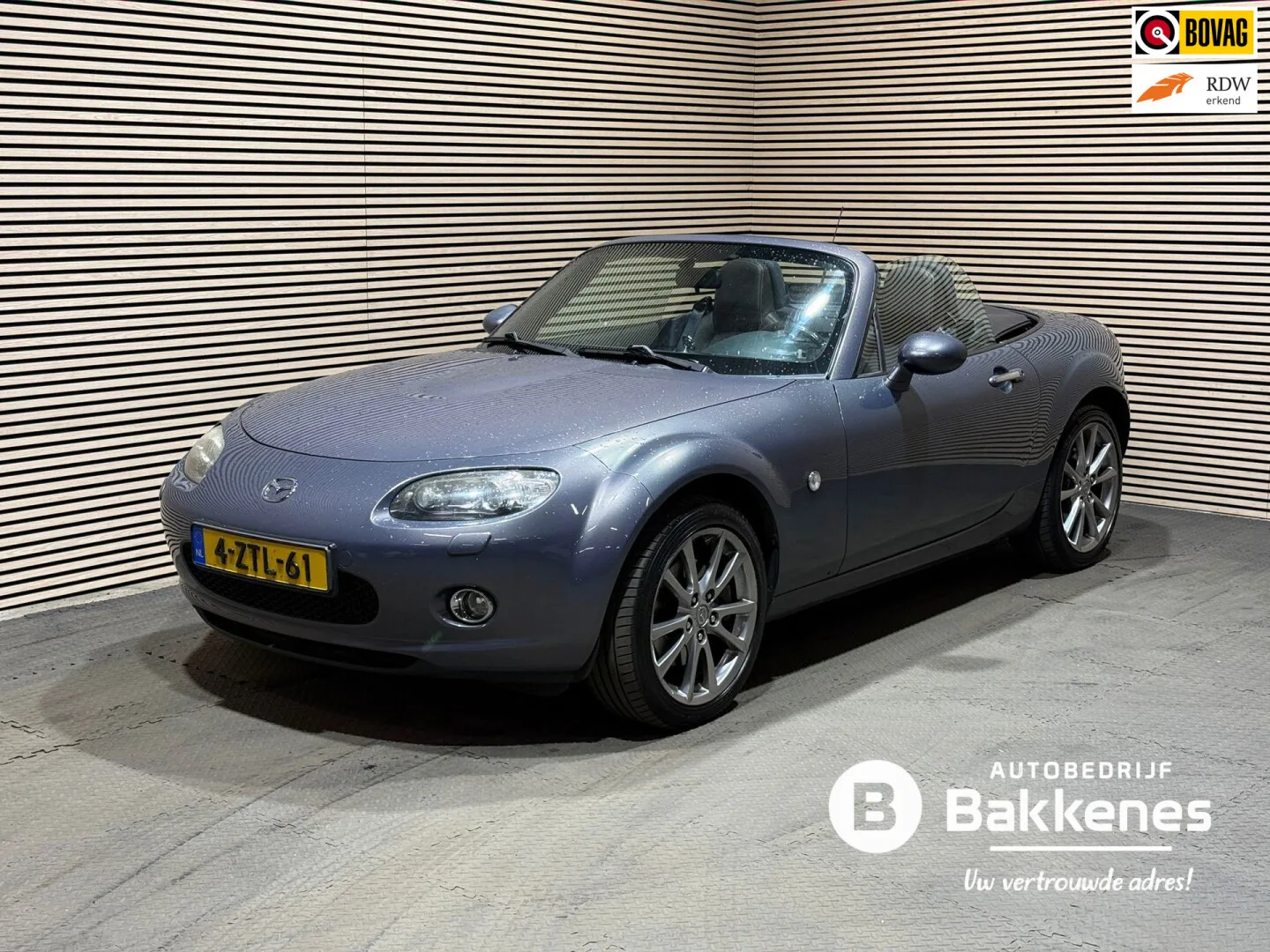 Mazda MX-5 (2009) — foto 1