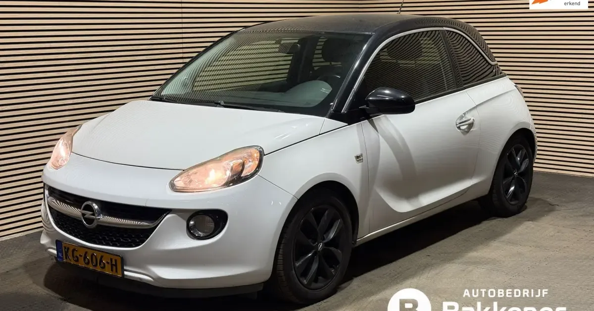 Opel Adam (2013) — foto 1
