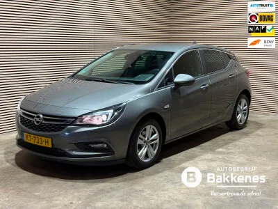Opel Astra (2016) — foto 1