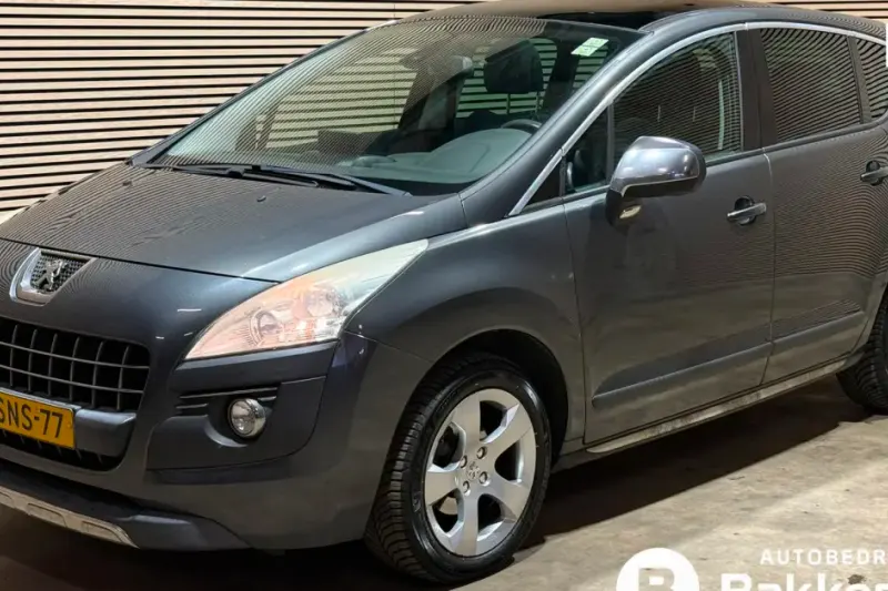 Peugeot 3008 (2013)